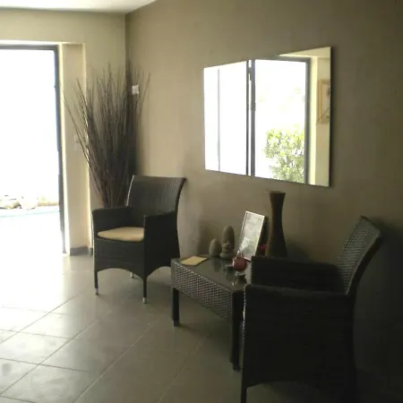 Apartment Diavlos *